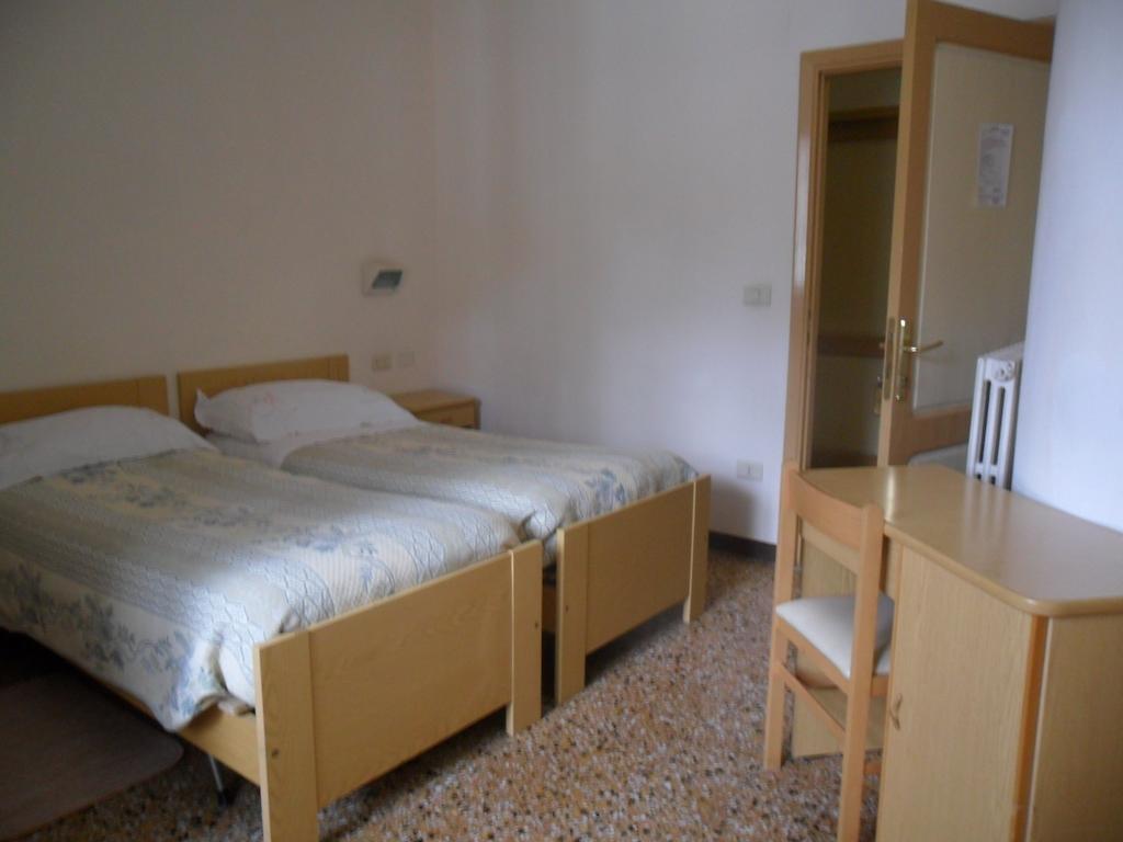 Albergo Giardino Badia Prataglia Cameră foto