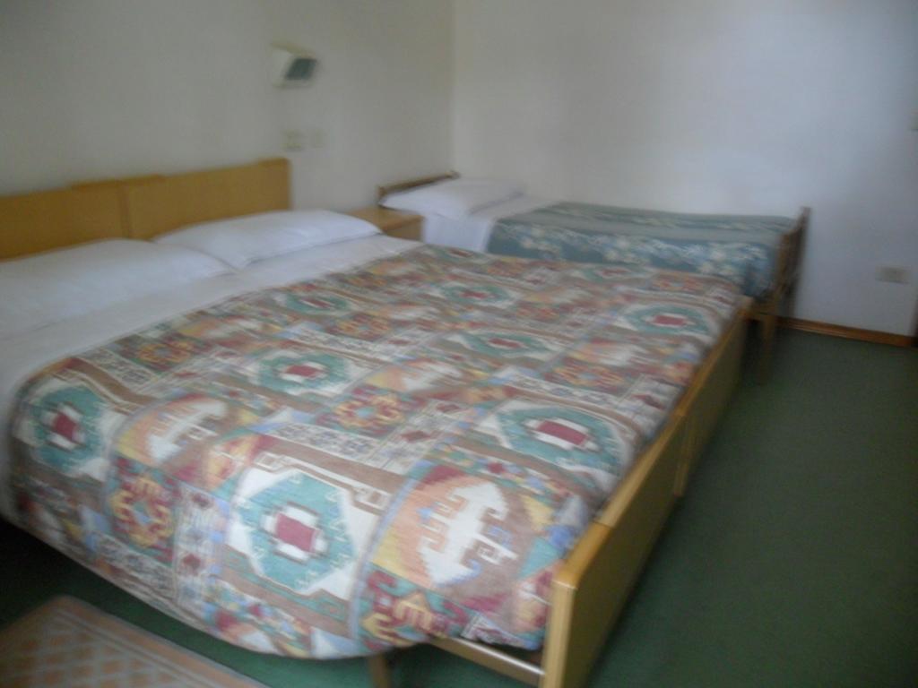 Albergo Giardino Badia Prataglia Cameră foto